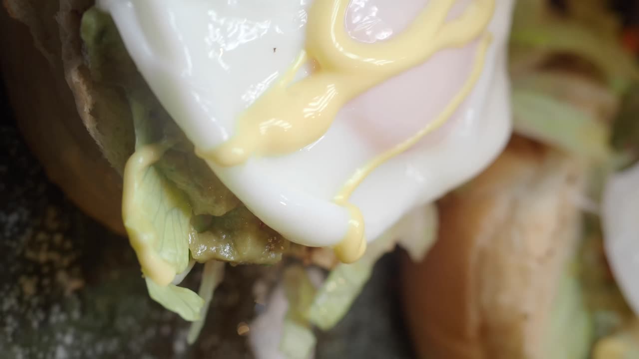SANDWICH DE HUEVO