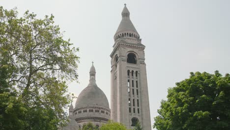 captura de video de 1080 píxeles de la basílica del sacré coeur, parís, capturada en un clima despejado