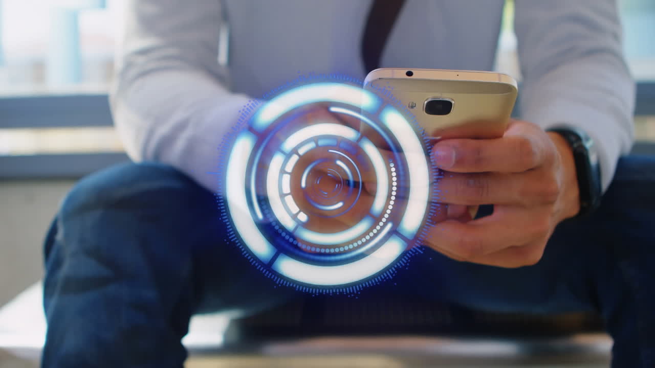 animación del escaneo del alcance sobre el hombre usando un teléfono inteligente