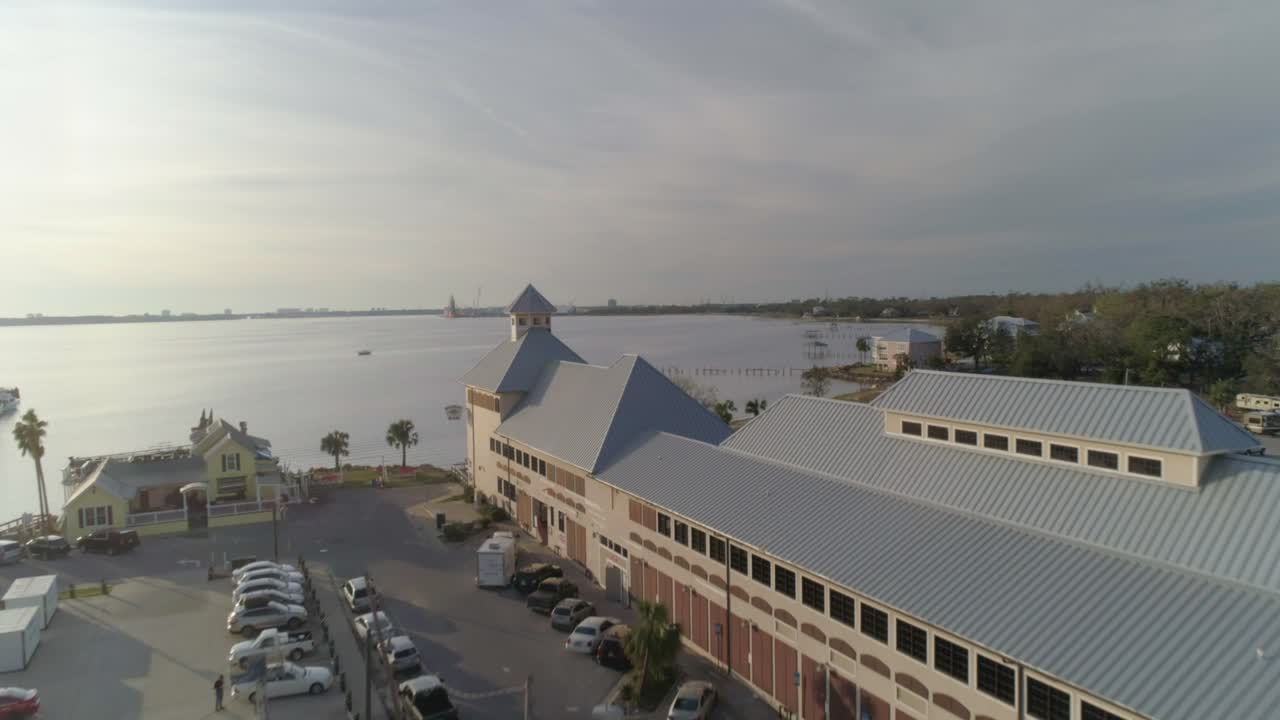 허리케인 마이클 이후 파나마 시티의 공중 영상