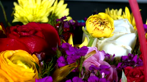 flores románticas de colores