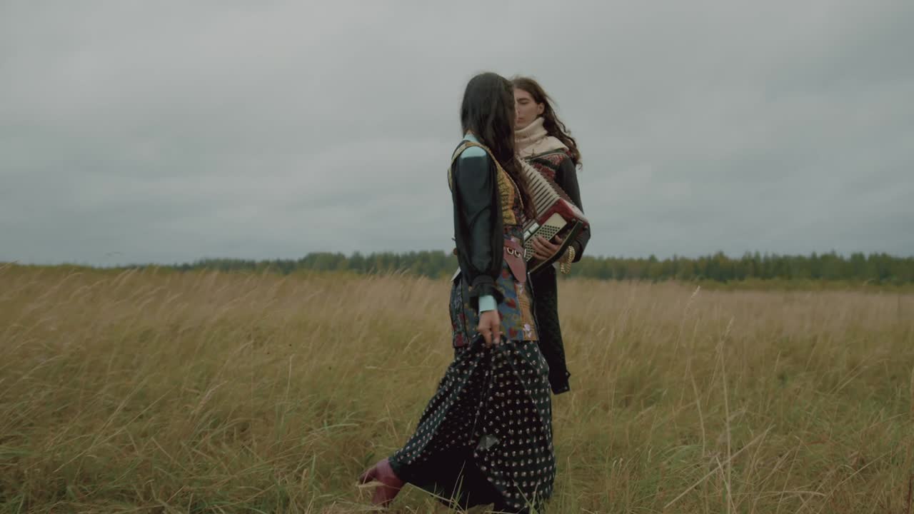 Scribble Transition 03