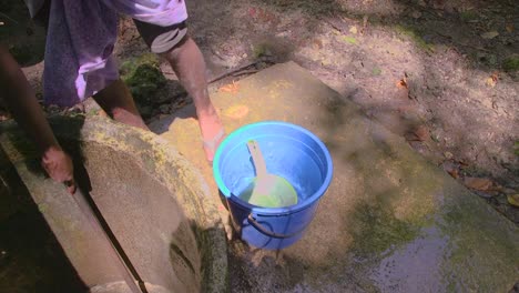 recarga de agua de un pozo de agua