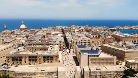 valletta, romantic and historic old town