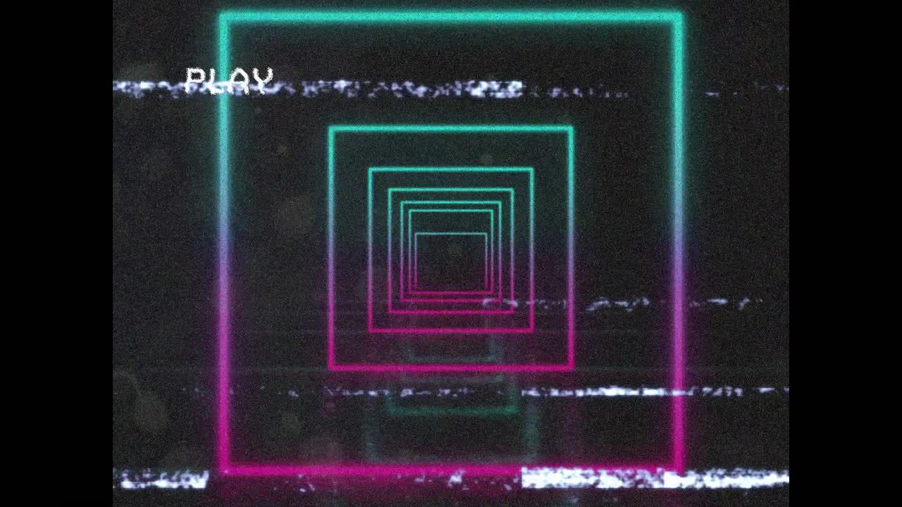 animación de la interfaz de reproducción con interferencia y cuadrados de neón azules y rosados, moviéndose en negro