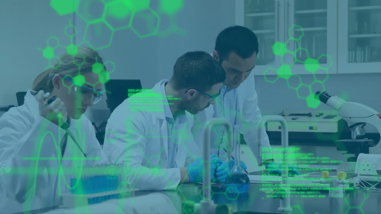 animación del procesamiento de datos científicos sobre diversos científicos en la oficina