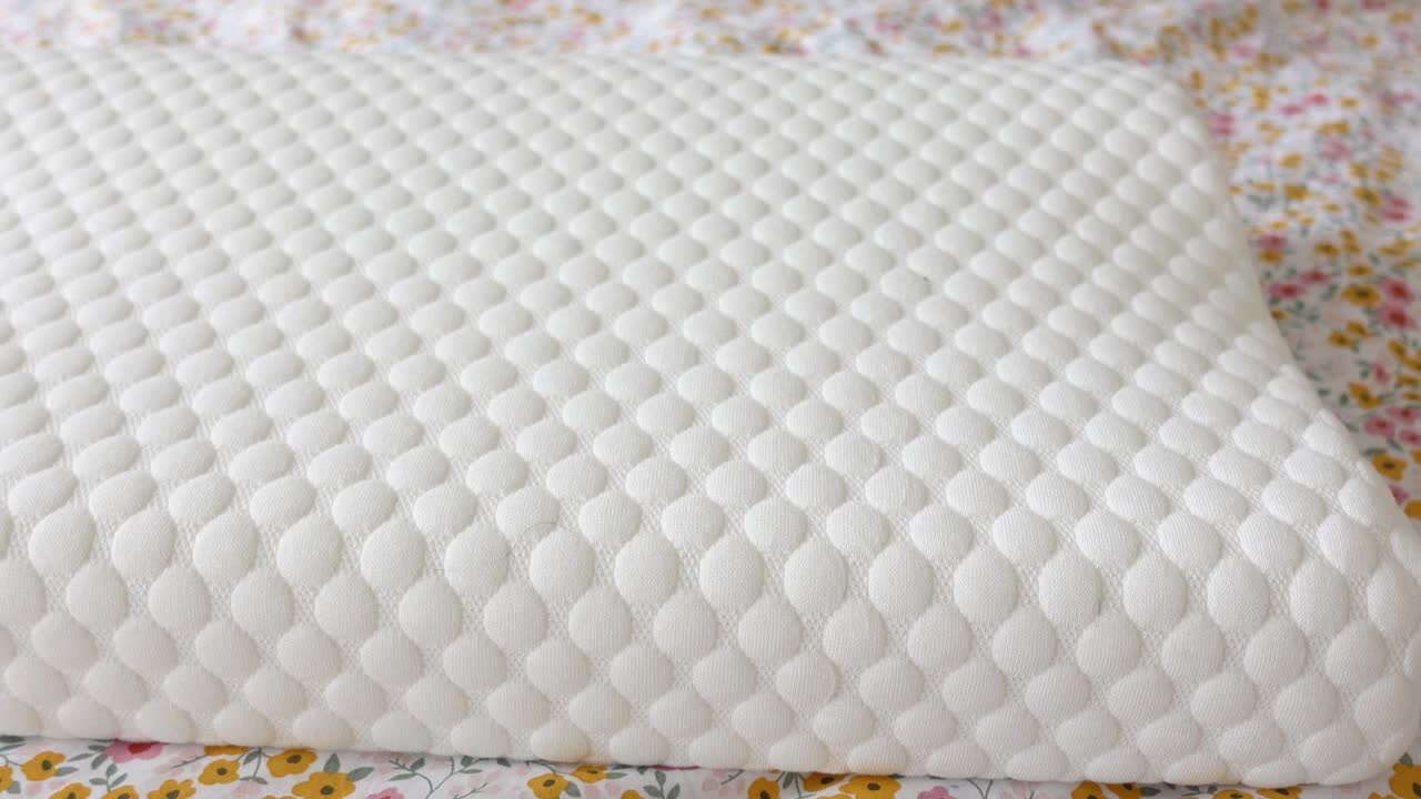 White Quilted Memory Foam Pillow