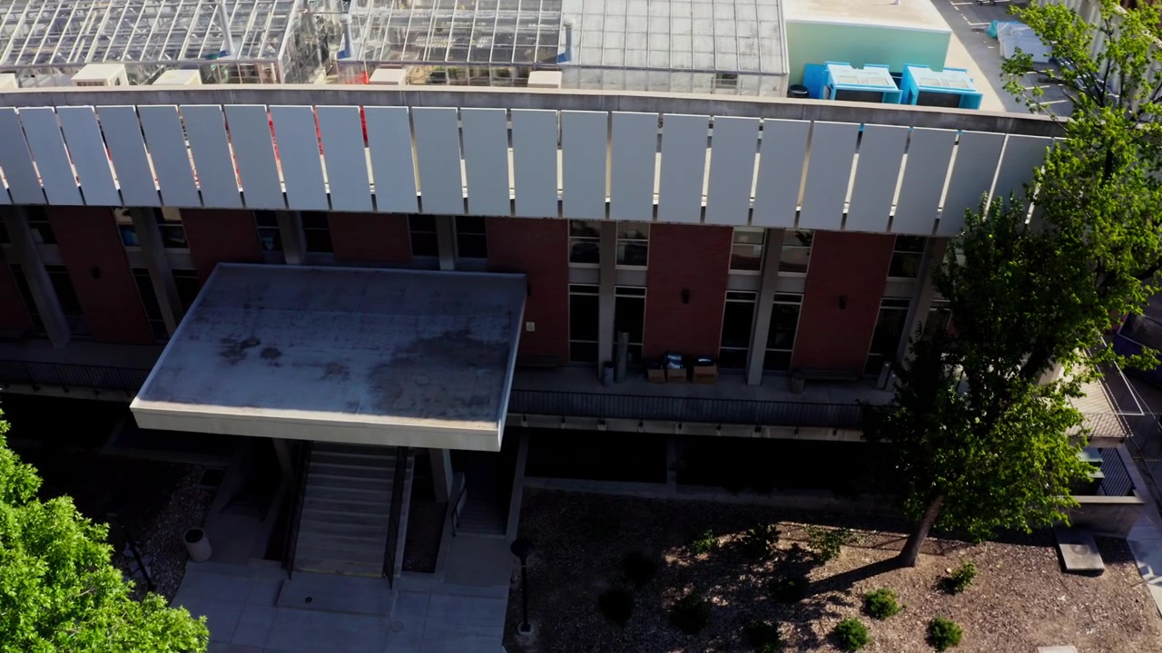 Luftfoto, der viser University of Utahs afdelinger og campus i Salt Lake City, Utah