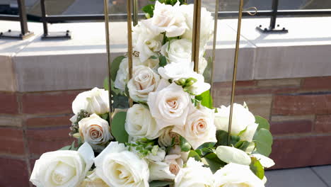 wedding flower arrangement