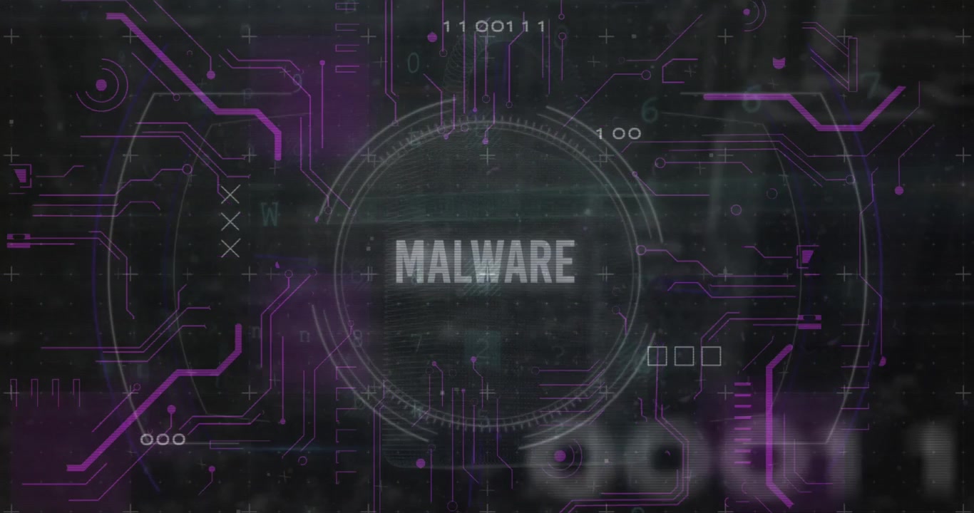 Animation af malware-tekst i en cirkel med binære koder, printpladetekstur over sort baggrund.