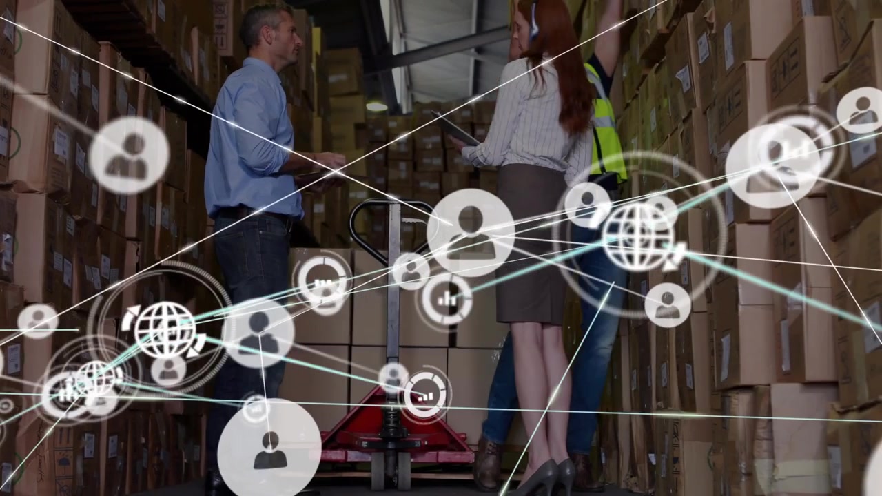 Trabalhadores de Armazém Colaborando com Sobreposição de Rede Digital
