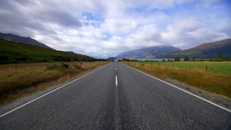 empty new zealand country road