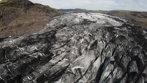 glacier landscape in iceland