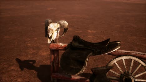 Horse-Saddle-on-the-Fence-in-Monument-Valley