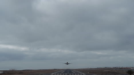 avión de despegue