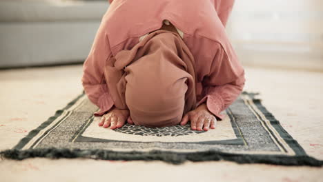 muslim, bow or woman in prayer for allah