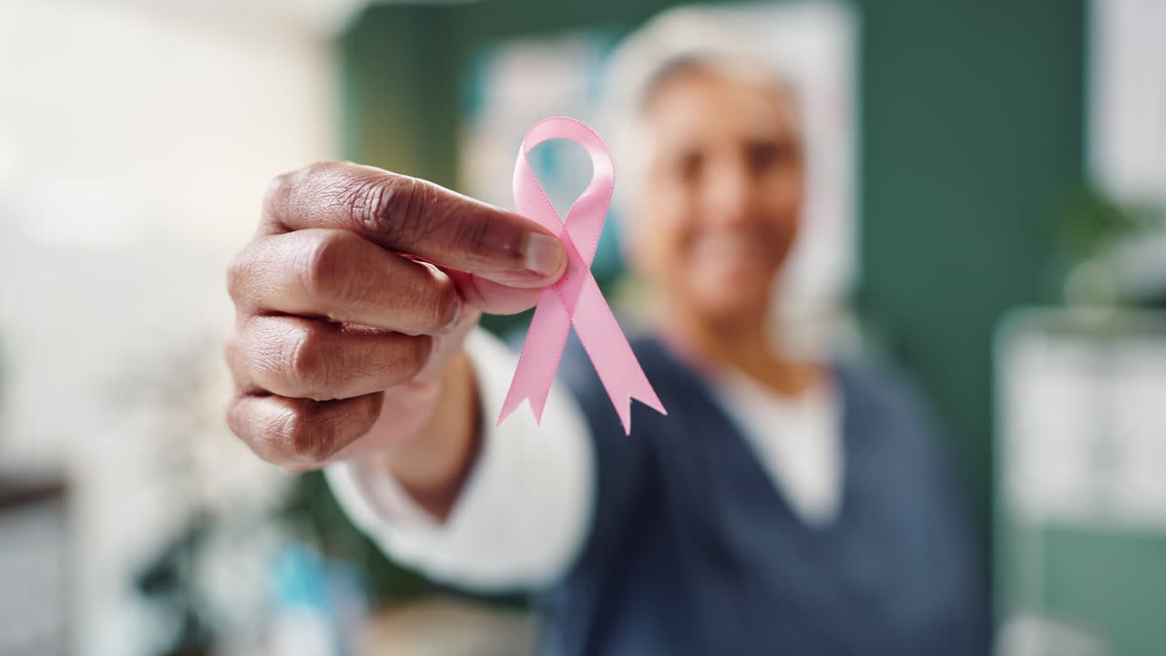 Consapevolezza del cancro al seno con nastro rosa