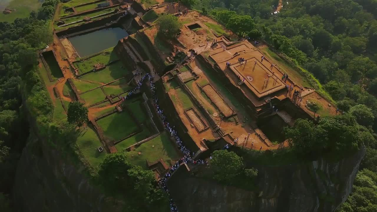 asombrosa vista aérea de la roca sigiriya sri lanka imágenes de drones