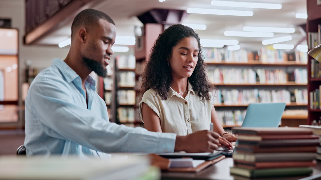 Students Collaborating in Library