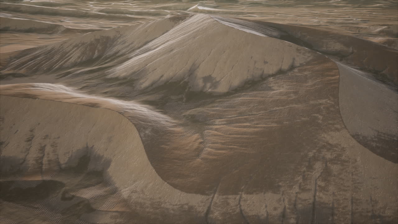 해가 지는 동안  ⁇ 은 모래 사막 모래 언덕