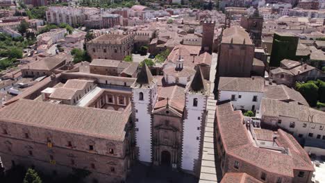 Cinematic-establishing-view-of-historic-Caceres,-aerial