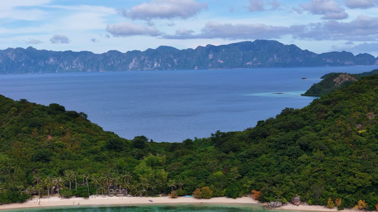 impresionante playa de una isla tropical en las filipinas