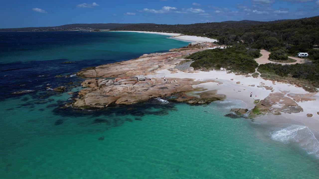 Cosy Corner, Old Man Rocks, Swimcart Beach In Tasmania, Australia - Aerial Pullback