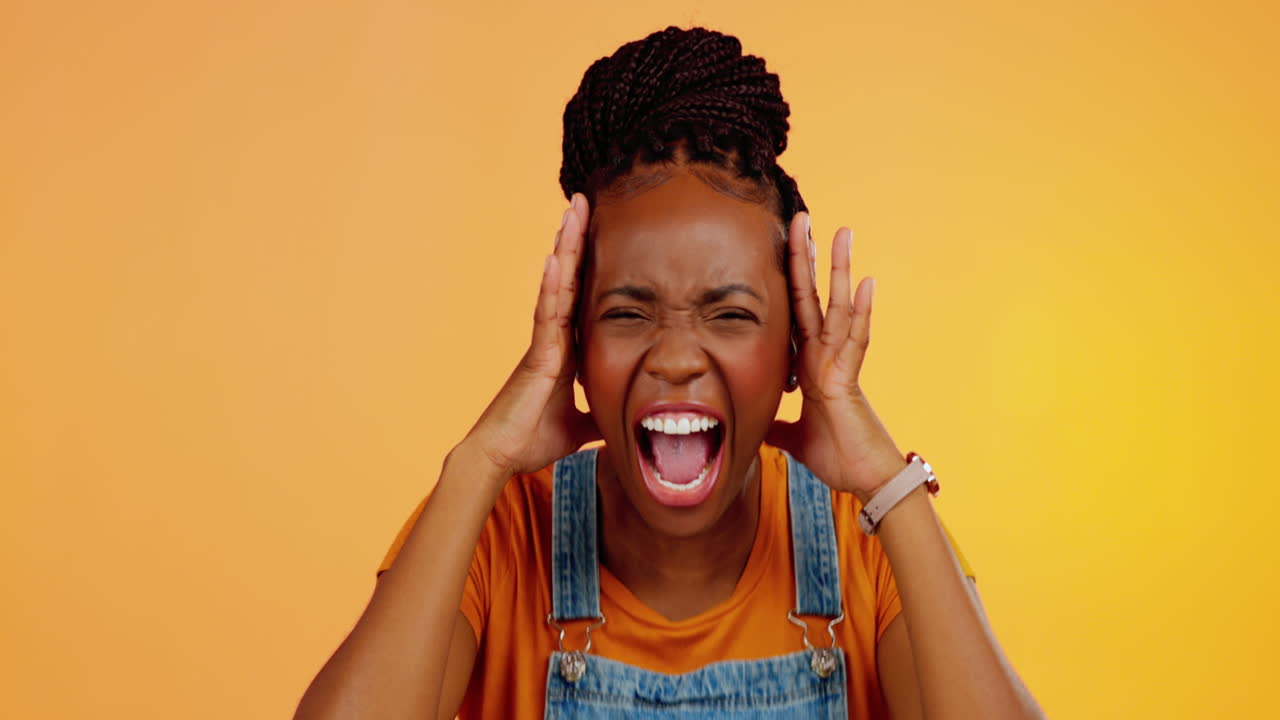 Black woman, screaming and mental health