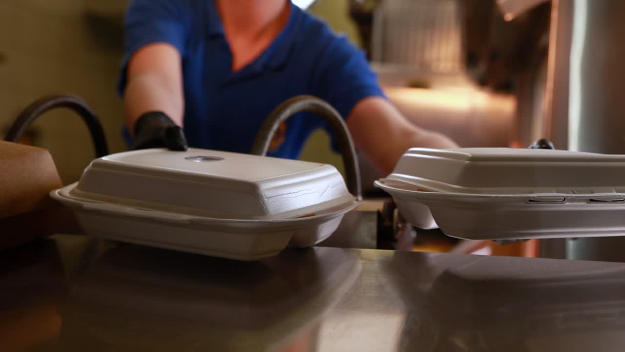 preparación de pedidos de comida para llevar