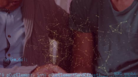 animación de procesamiento de datos sobre padre biracial con hijo leyendo.