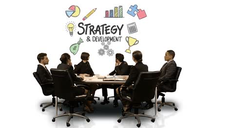 geschäftsleute schauen sich einen futuristischen bildschirm an, der strategie und entwicklungssymbol zeigt