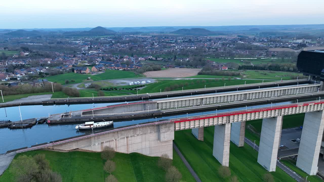 Semi orbit showing the scale and structure of the Strépy-Thieu boat lift in Le Roeulx during blue hour