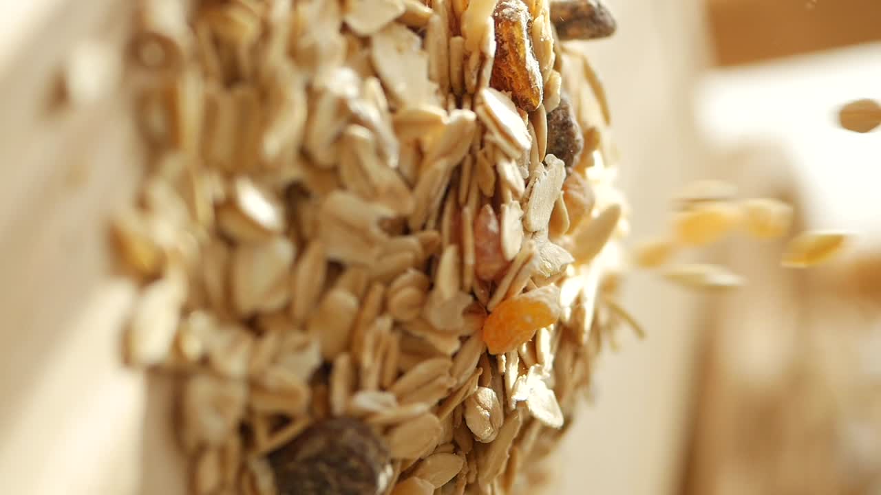 Oatmeal with Raisins
