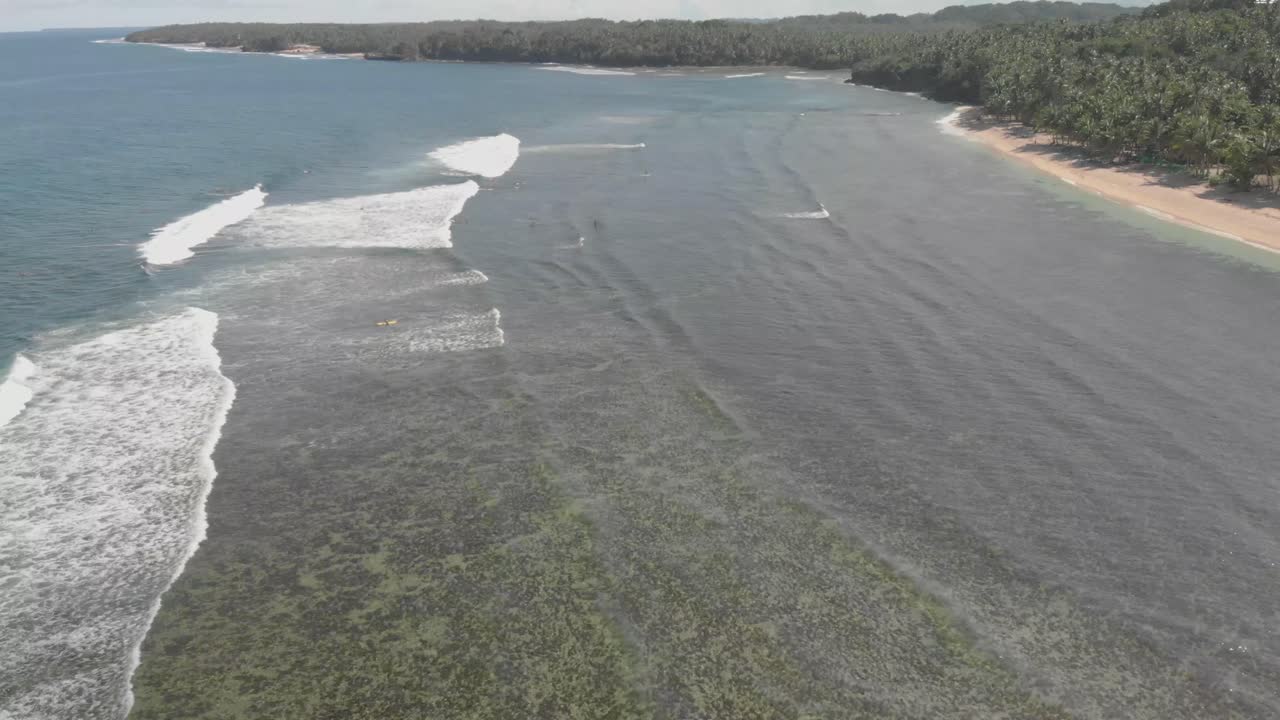 vista aérea de drones de la isla paradisíaca de siargao en filipinas
