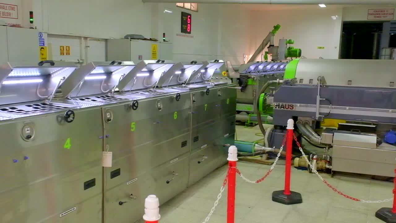 imágenes de la fábrica de aceite de oliva