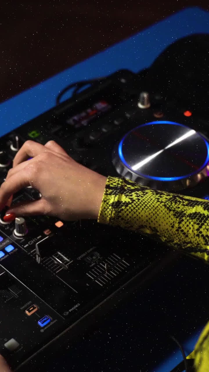 DJ Eva Live Music Event