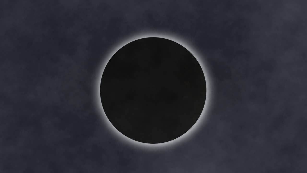 luna y nubes de humo