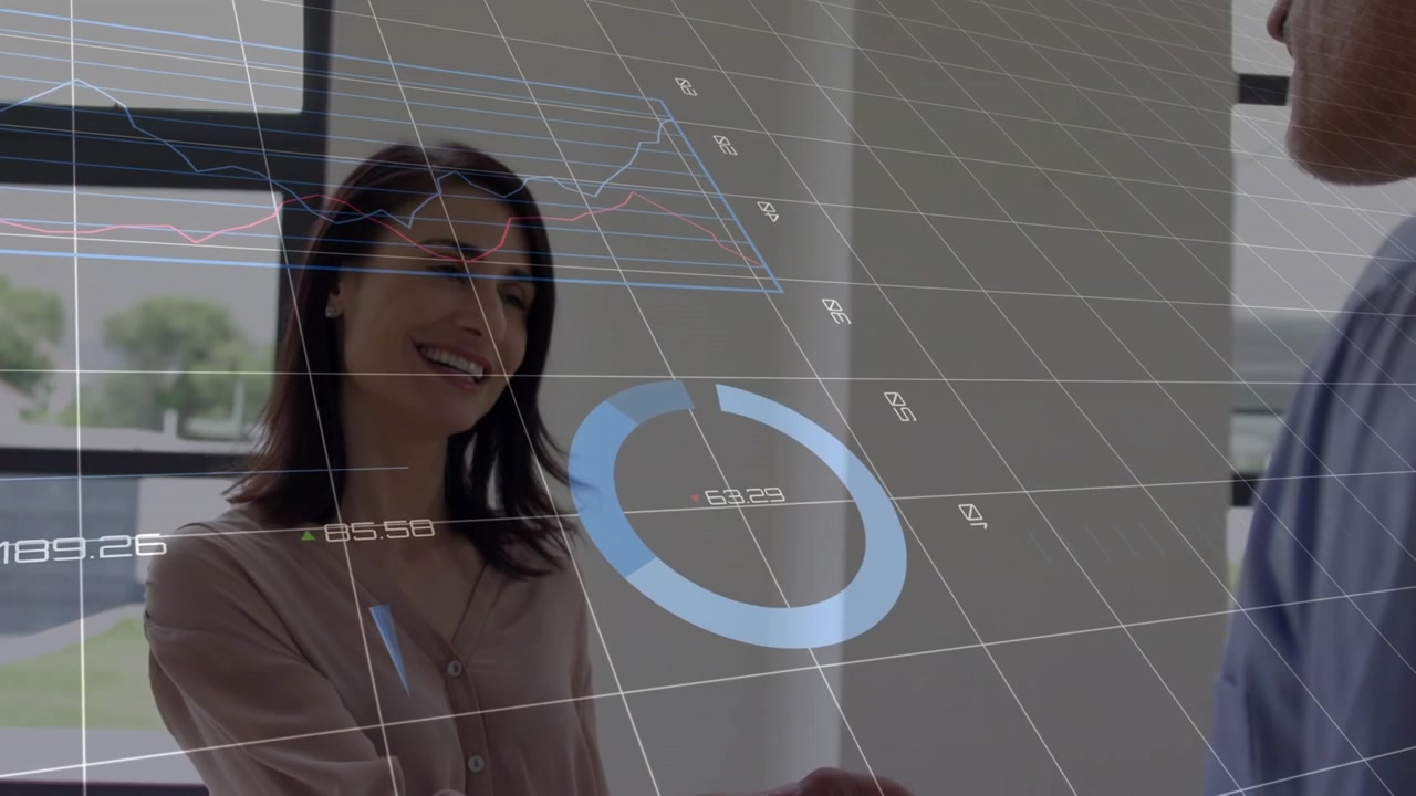 Animazione di statistiche ed elaborazione dati su sfondo grigio