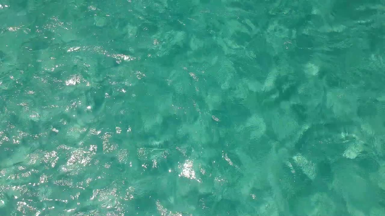 Riprese con drone sul mare della Grecia