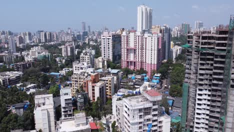 Imágenes-De-Drones-De-La-Vista-De-Pájaro-De-Goregaon-India-Y-Los-árboles-Verdes-Del-Edificio-Con-La-Mejor-Vista-De-La-Ciudad