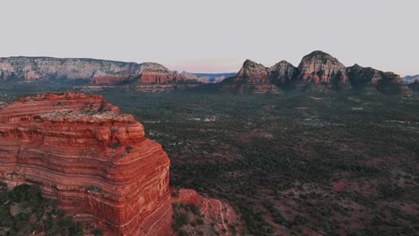 Red-Rock-Canyons-In-Der-Nähe-Von-Sedona,-Arizona,-USA