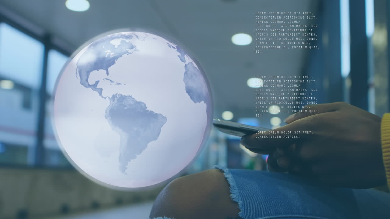 animación del globo y procesamiento de datos sobre la mujer usando teléfono inteligente