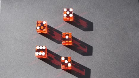 dados de juego de casino transparentes, translúcidos