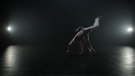 el rendimiento de la capoeira