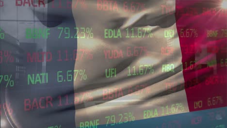 animación del procesamiento de datos del mercado de valores sobre la bandera de francia ondeando contra edificios altos