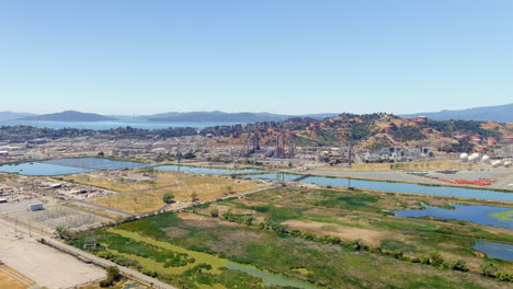 Aerial-view-of-Dutra-materials-company-factory-in-the-bay-in-California