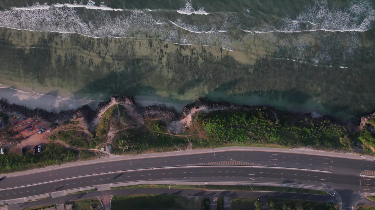 paisaje urbano de masaki, un barrio administrativo en el distrito de kinondoni de la región de dar es salaam en tanzania