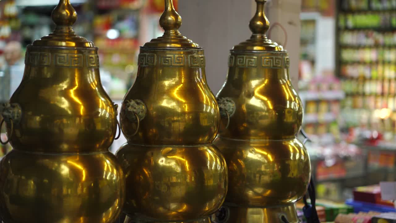 큰 풀 조롱박, 싱가포르에서 중국 허브 차를 파는 가게