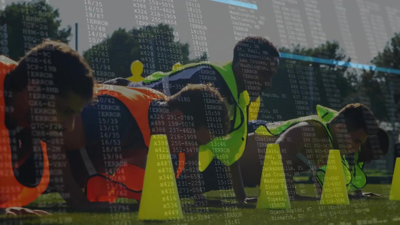 Tränare som initierar träning och fyra atleter som utför armhävningar med konberöring, med dataöverläggsspårning