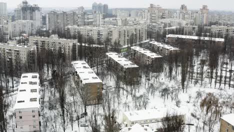 Edificios-De-Apartamentos-De-La-Era-Soviética